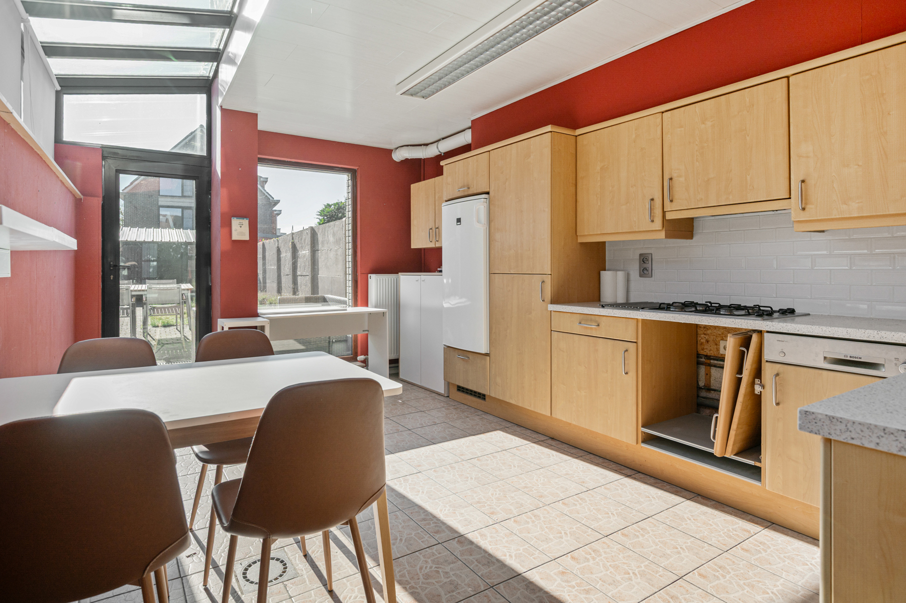 Stadswoning met wegenis. - foto 3