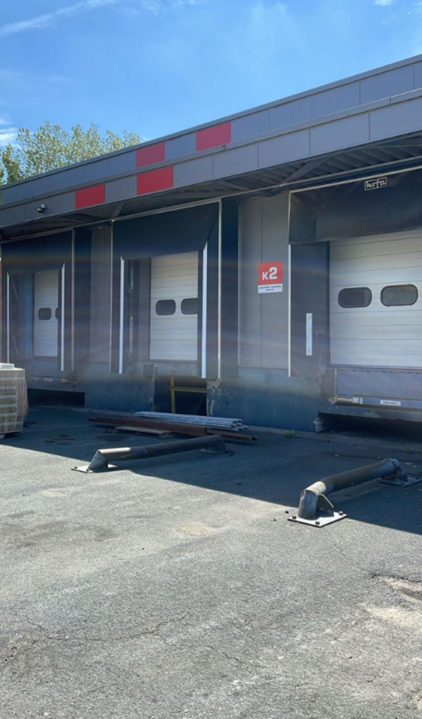 Logistieke ruimte met laadkades te huur te Beersel - foto 2