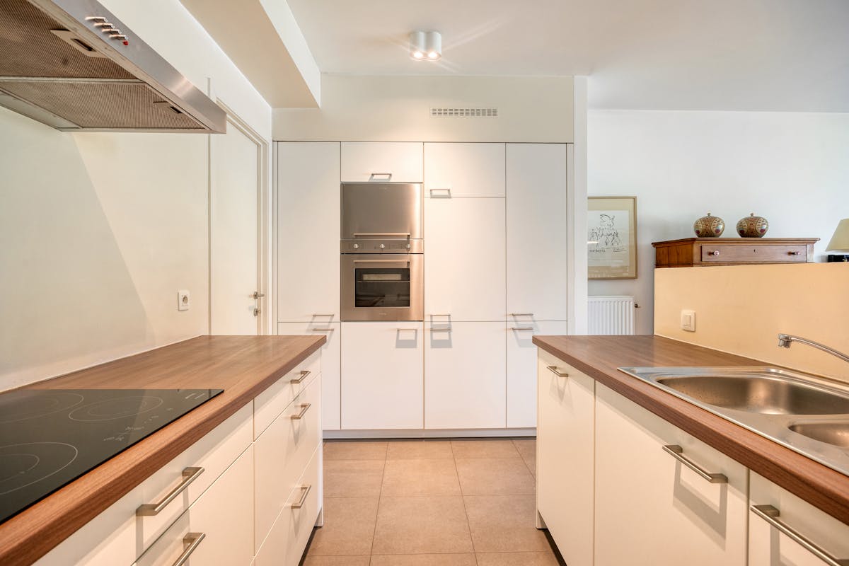 Recent appartement met twee slaapkamers en terras te koop in Antwerpen - foto 4