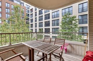 Tour & Taxis - Zeer recent appartement (EPC: A- -- 95m²) van 2021 met 2 slaapkamers en Zuid West terras (9m²) gelegen in het gebouw Hampton op...