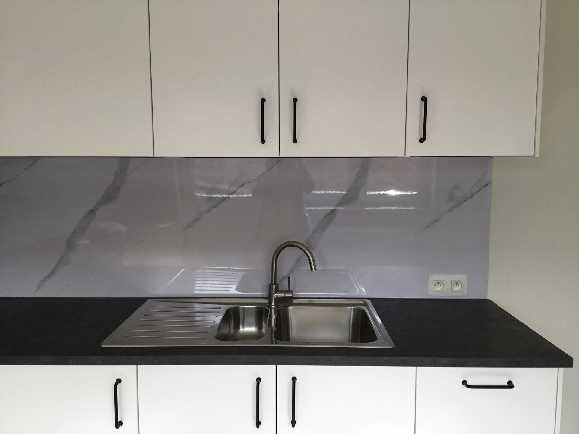 Appartement te huur in Maasmechelen met 2 slaapkamers - foto 2