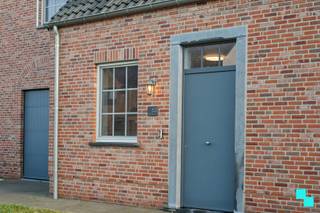 Op zoek naar een volledig instapklare BEN woning in een fantastische buurt? Ontdek deze slechts 5 jaar oude kwalitatieve woning op het einde van...