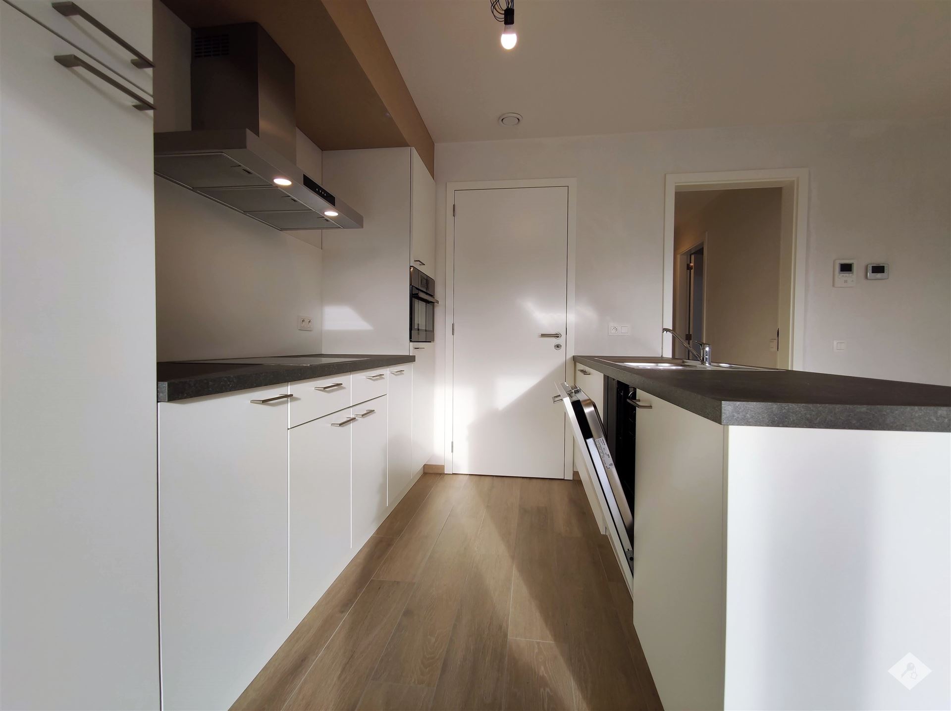 Prachtig gelijkvloers appartement met tuin in hartje Buggenhout - foto 4