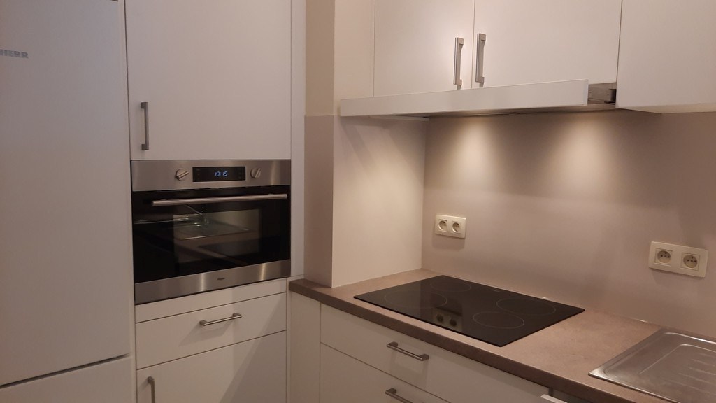 Ruim appartement met 2 slaapkamers in het centrum van Mol! - foto 4