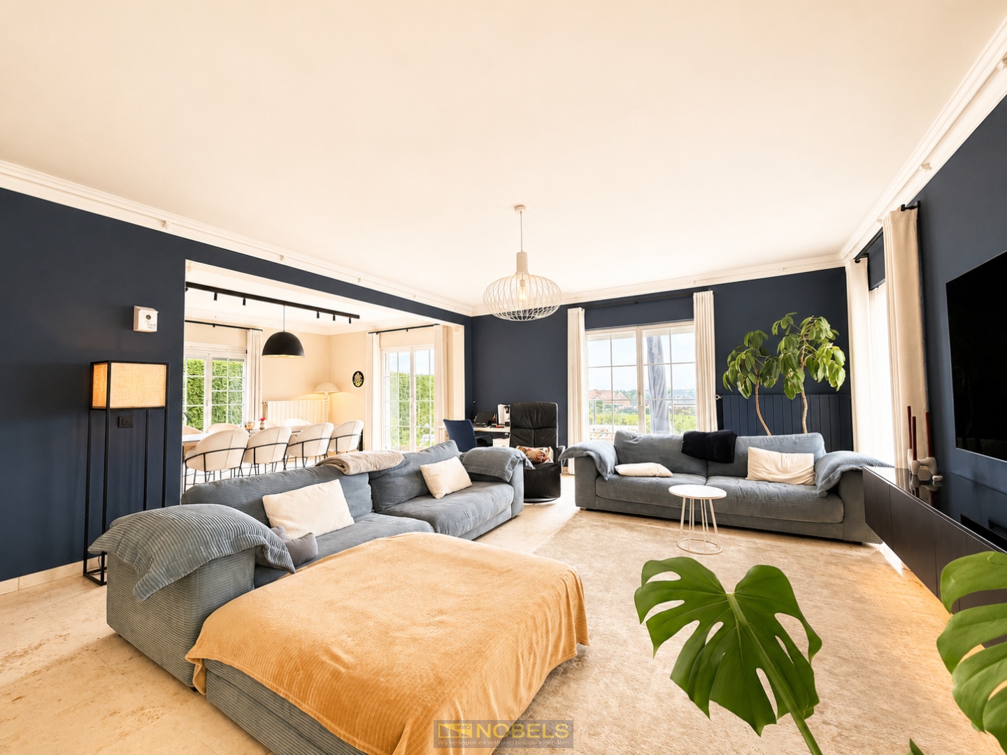 Te koop, ruime open bebouwing met opslagplaats (90m²) en tuin te Moerbeke. - photo 4