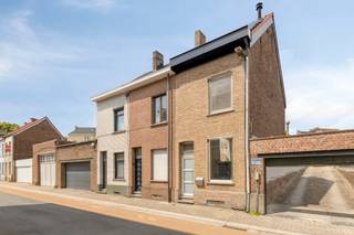 House for sale in Halle
