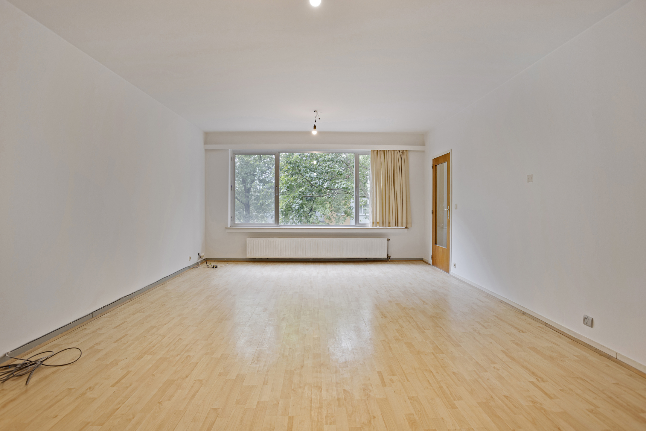 Rustig gelegen twee-slaapkamer appartement. - foto 2