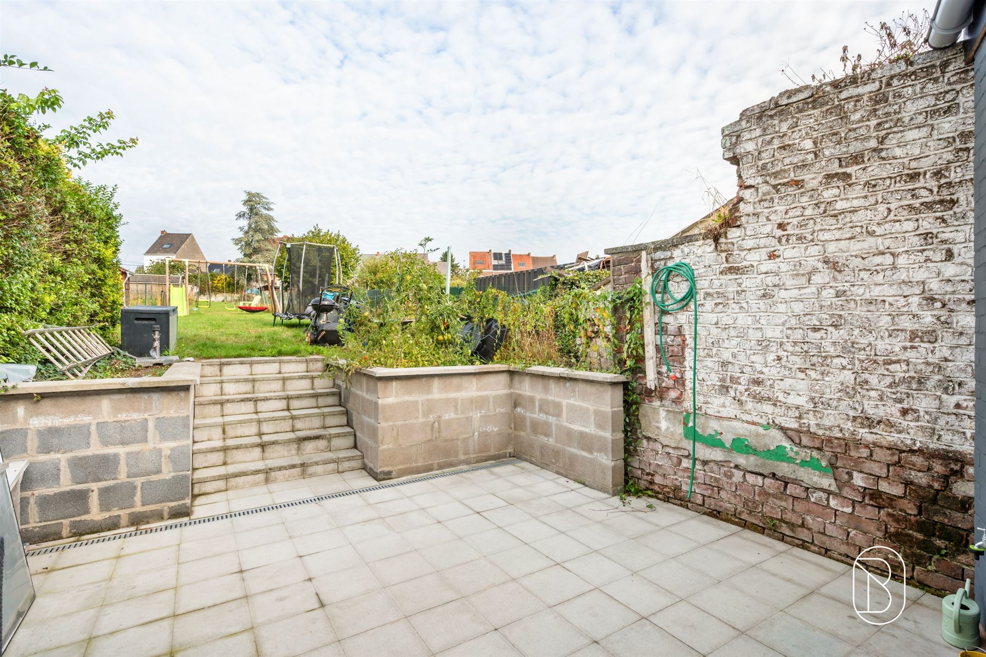 Maison entièrement rénovée, terrasse et jardin - foto 3