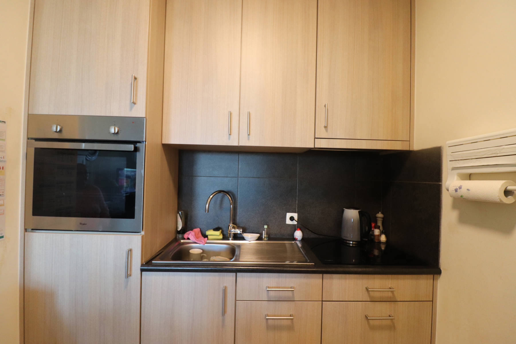 Studio op de dakverdieping met lift, terras en kelderberging. - foto 5