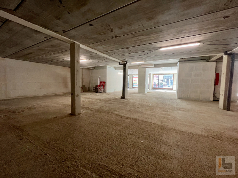 TOP gelegen handelspand in het hart van Ronse - foto 3