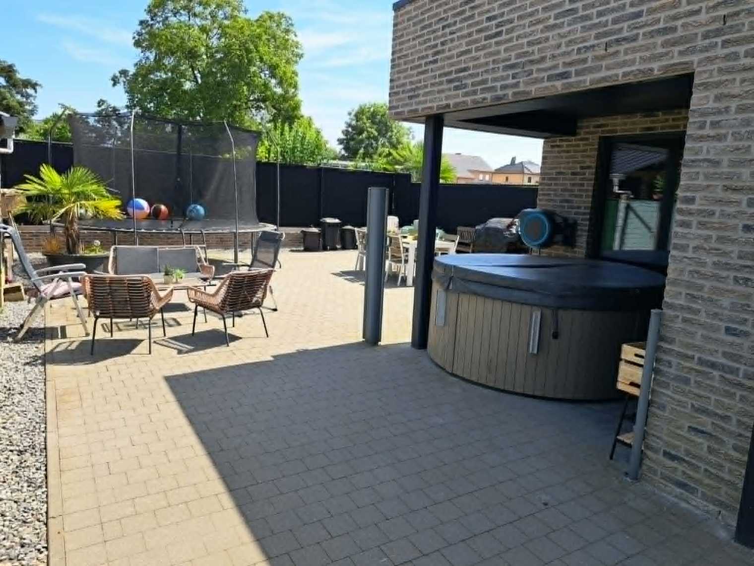 Huis te koop in Heusden-Zolder met 2 slaapkamers - foto 2