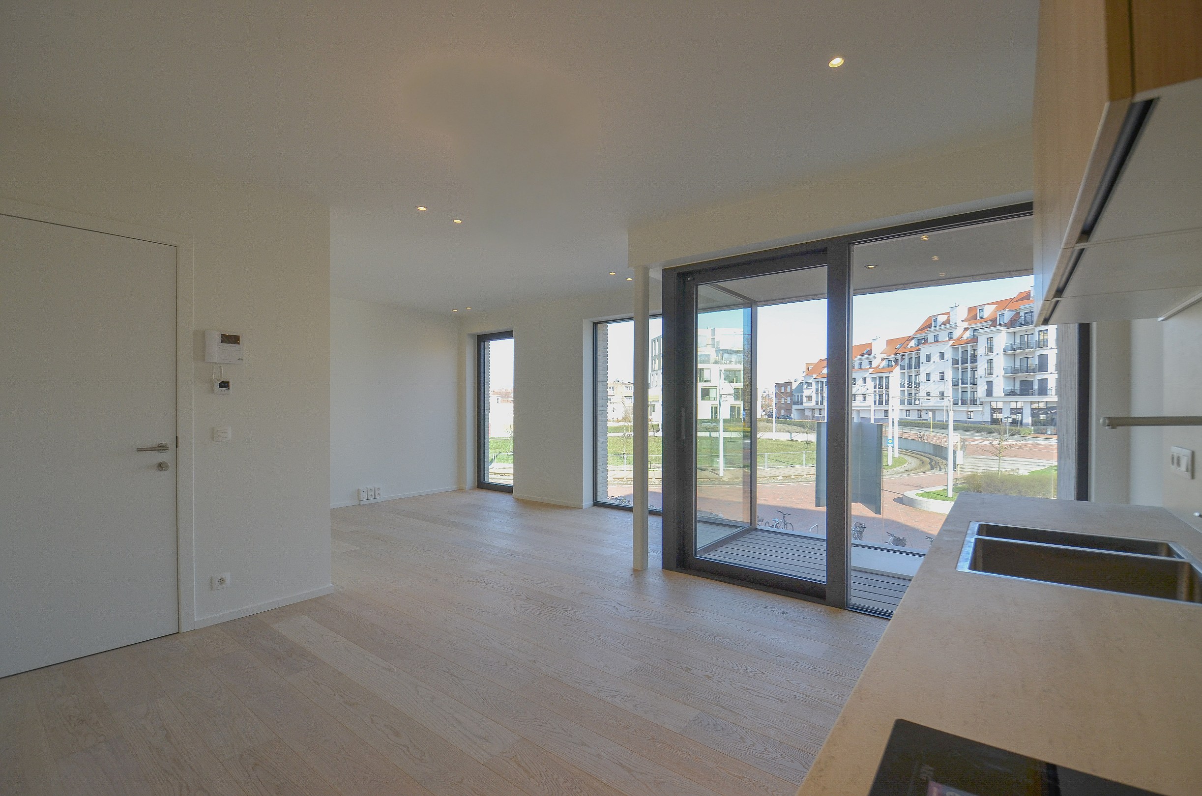 Apartment for sale in Knokke-Heist with 2 bedrooms - photo 5