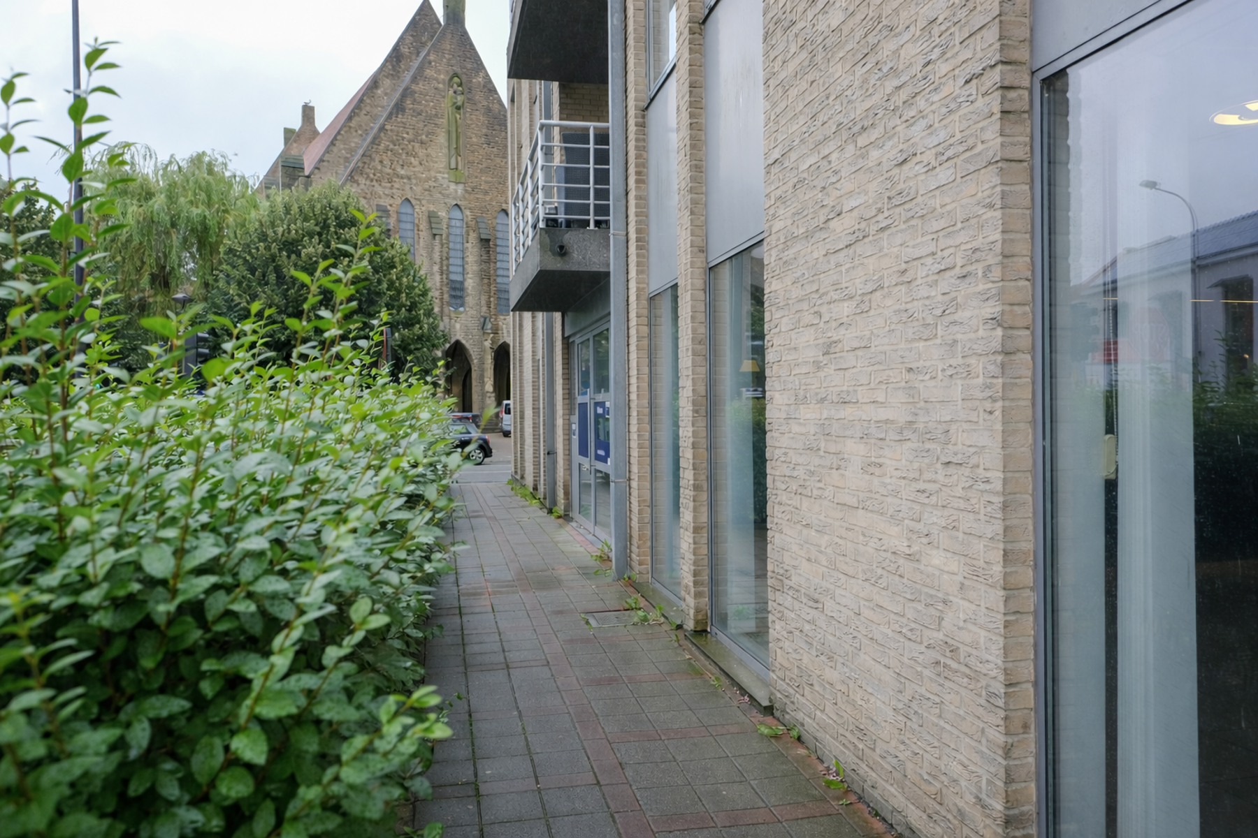 Centraal gelegen handelsruimte te koop te Tielt Centrum - foto 2