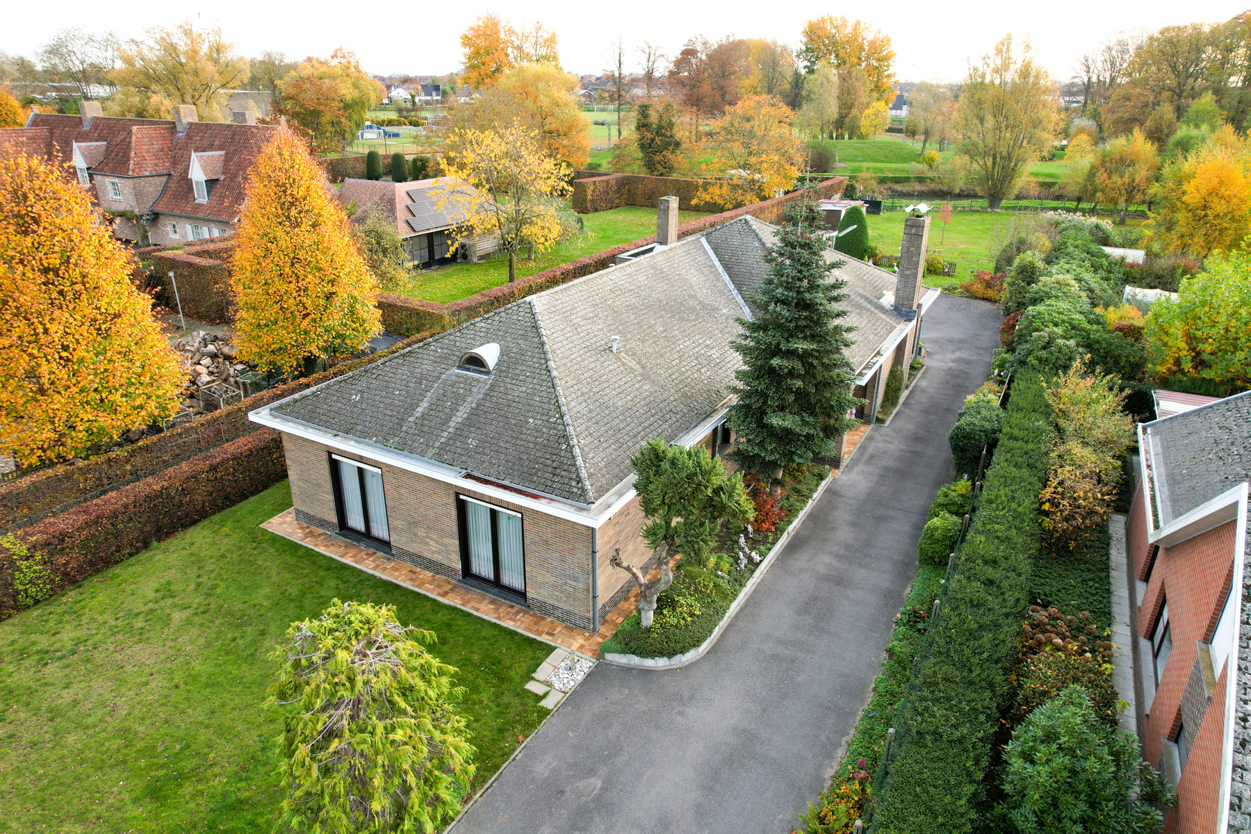 Ruime gelijkvloerse villa aan Ter Borcht op 1.954 m² - foto 2