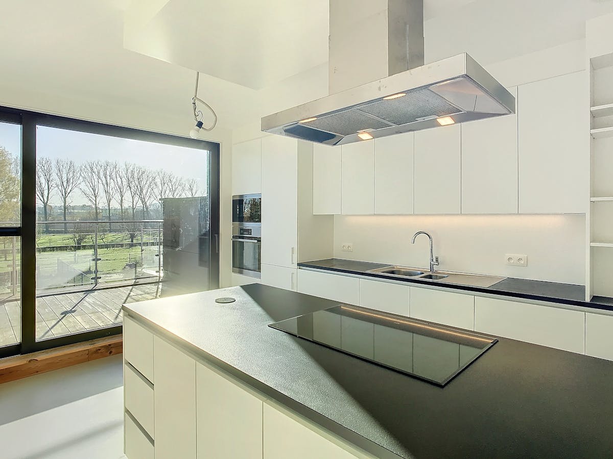 Recente woning met 3 à 4 kamers, garage &amp; tuin in Reningelst - foto 4