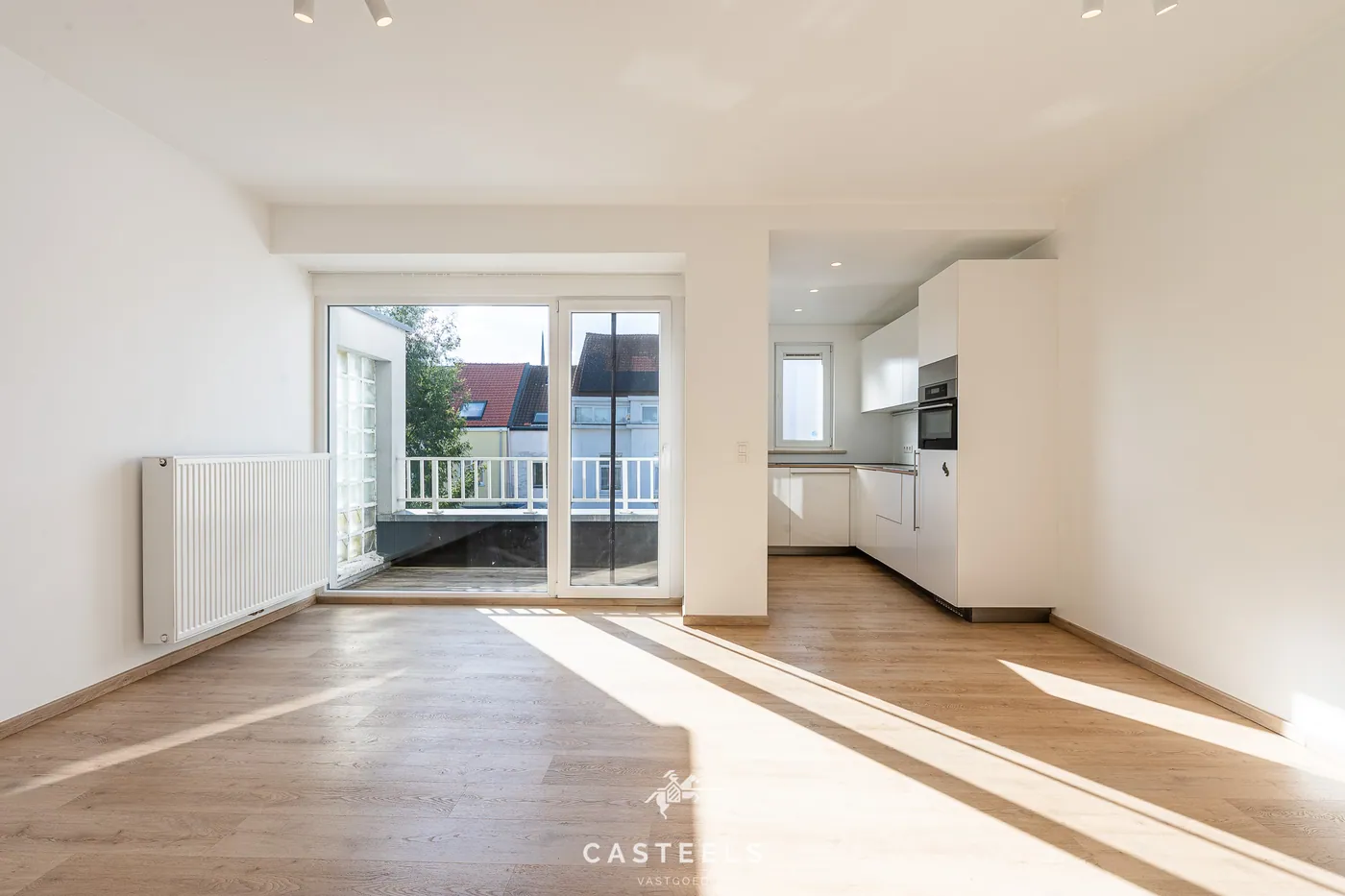 Opbrengsteigendom: 2 app. (EPC B) + garage/magazijn - foto 3