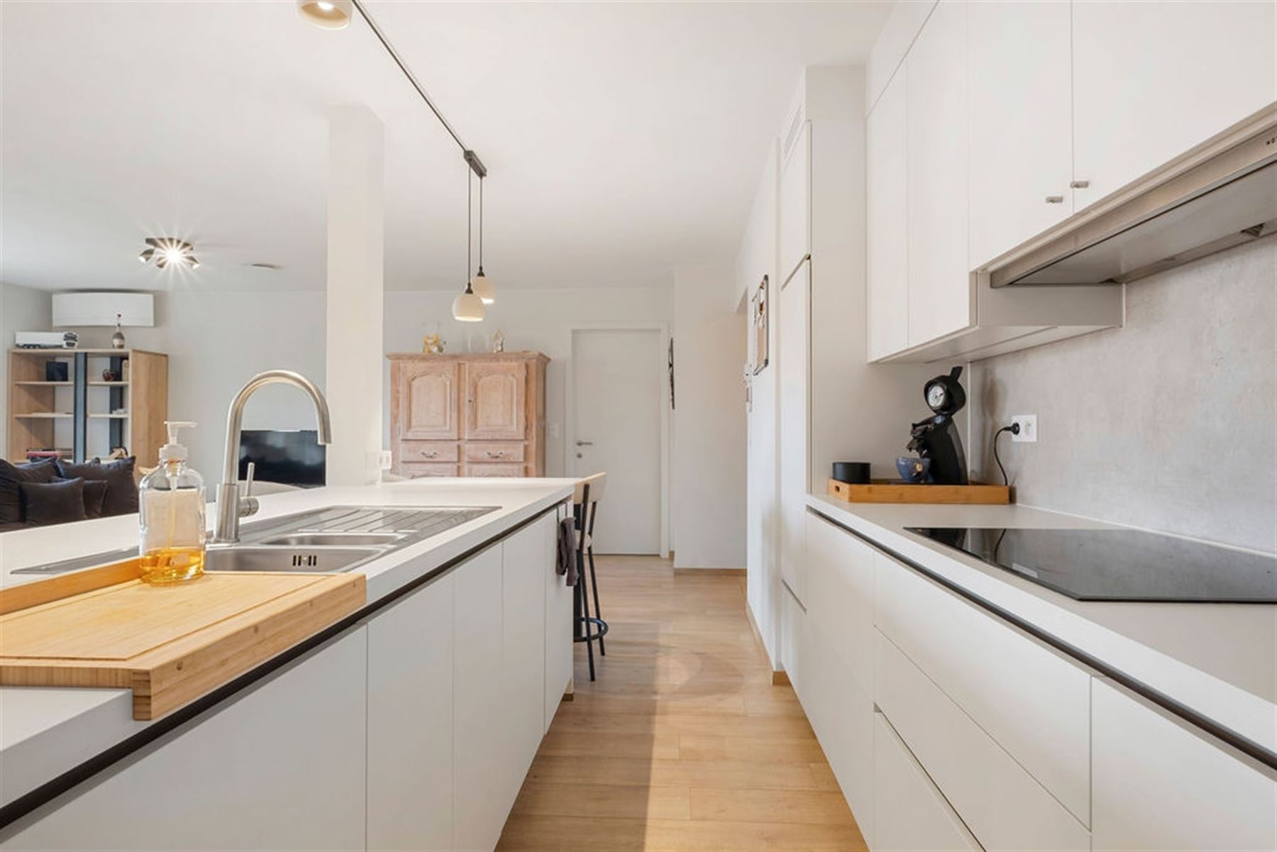 INSTAPKLAAR APPARTEMET MET DRIE SLAAPKAMERS - foto 4