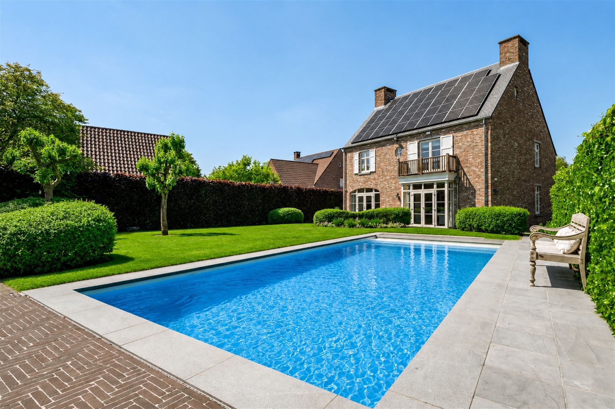 Villa with pool and pool house on prime location in Hoogstraten - photo 3