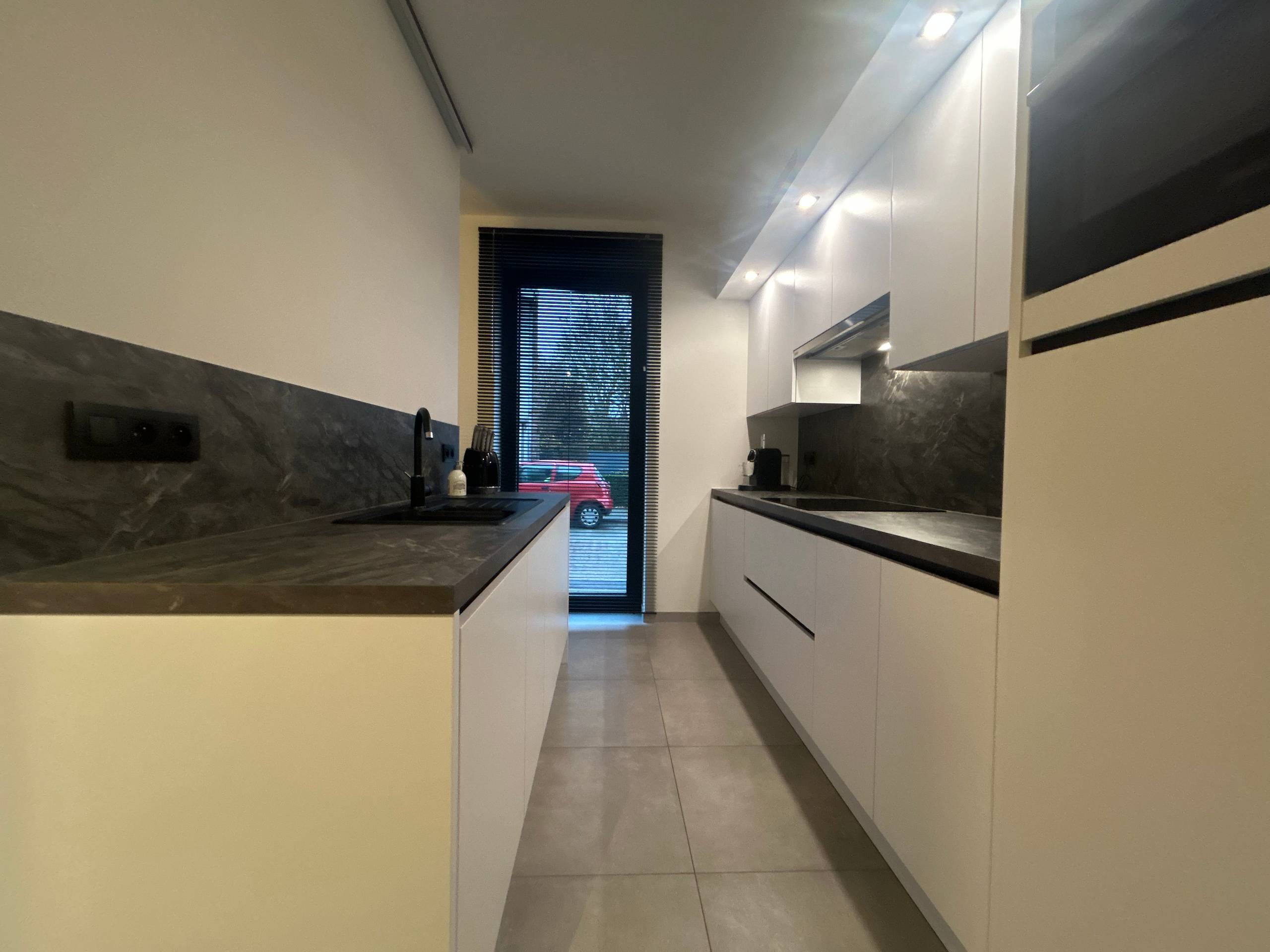 Recent appartement met 1 slaapkamer en terras in Herzele - foto 4