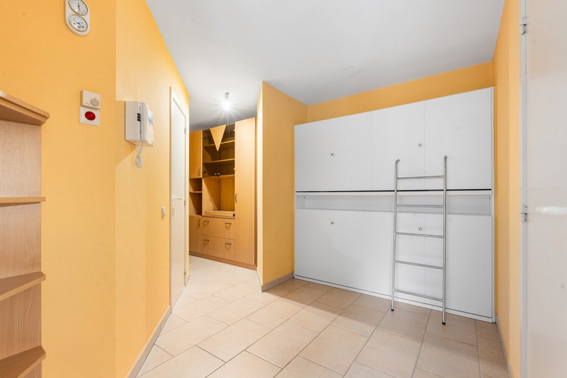 MODERN ZONGERICHT  1 SLAAPKAMERAPPARTEMENT  OP WANDELAFSTAND VAN HET STRAND - foto 4