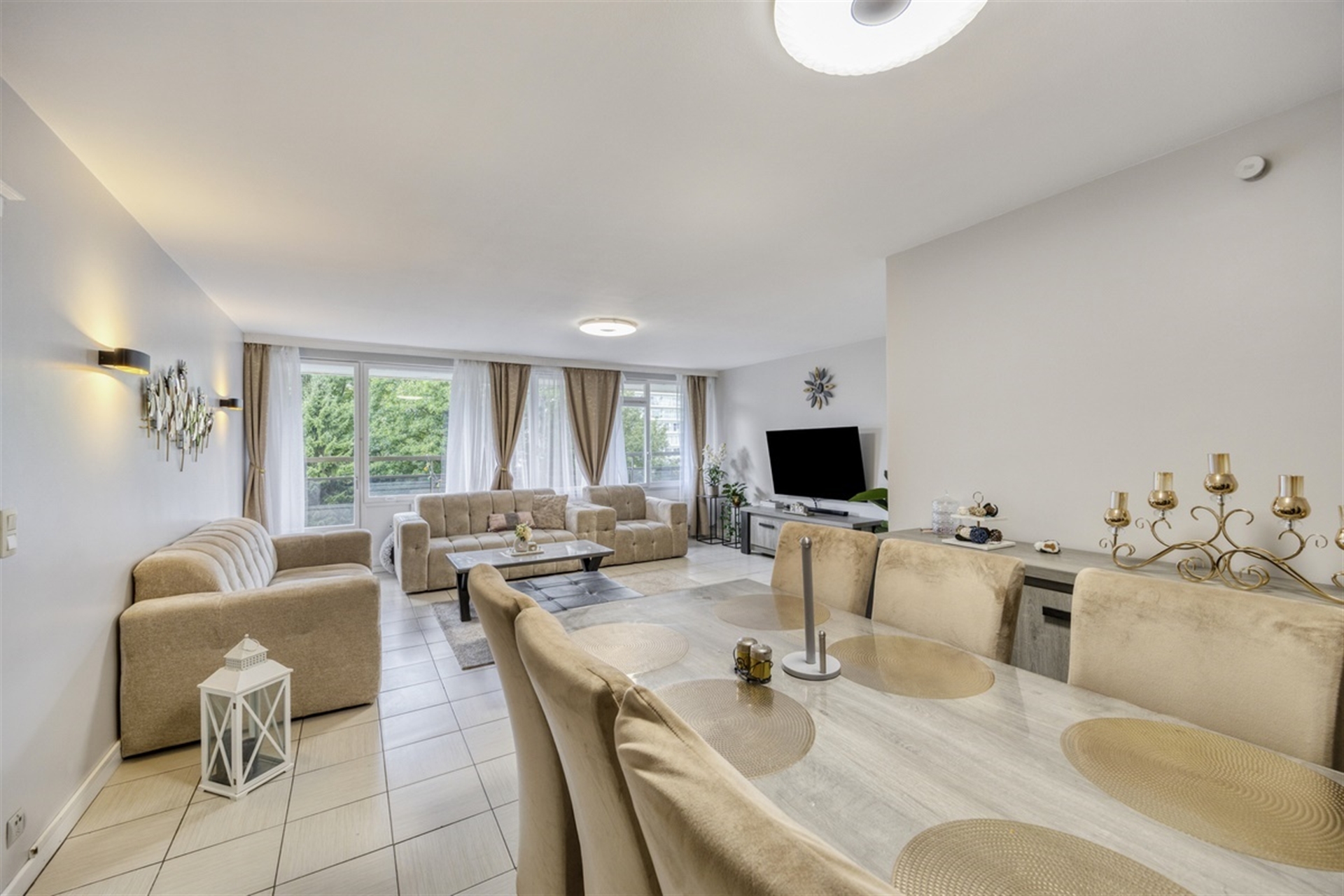 Appartement met veel potentieel, maar enige renovatie vereist - foto 5