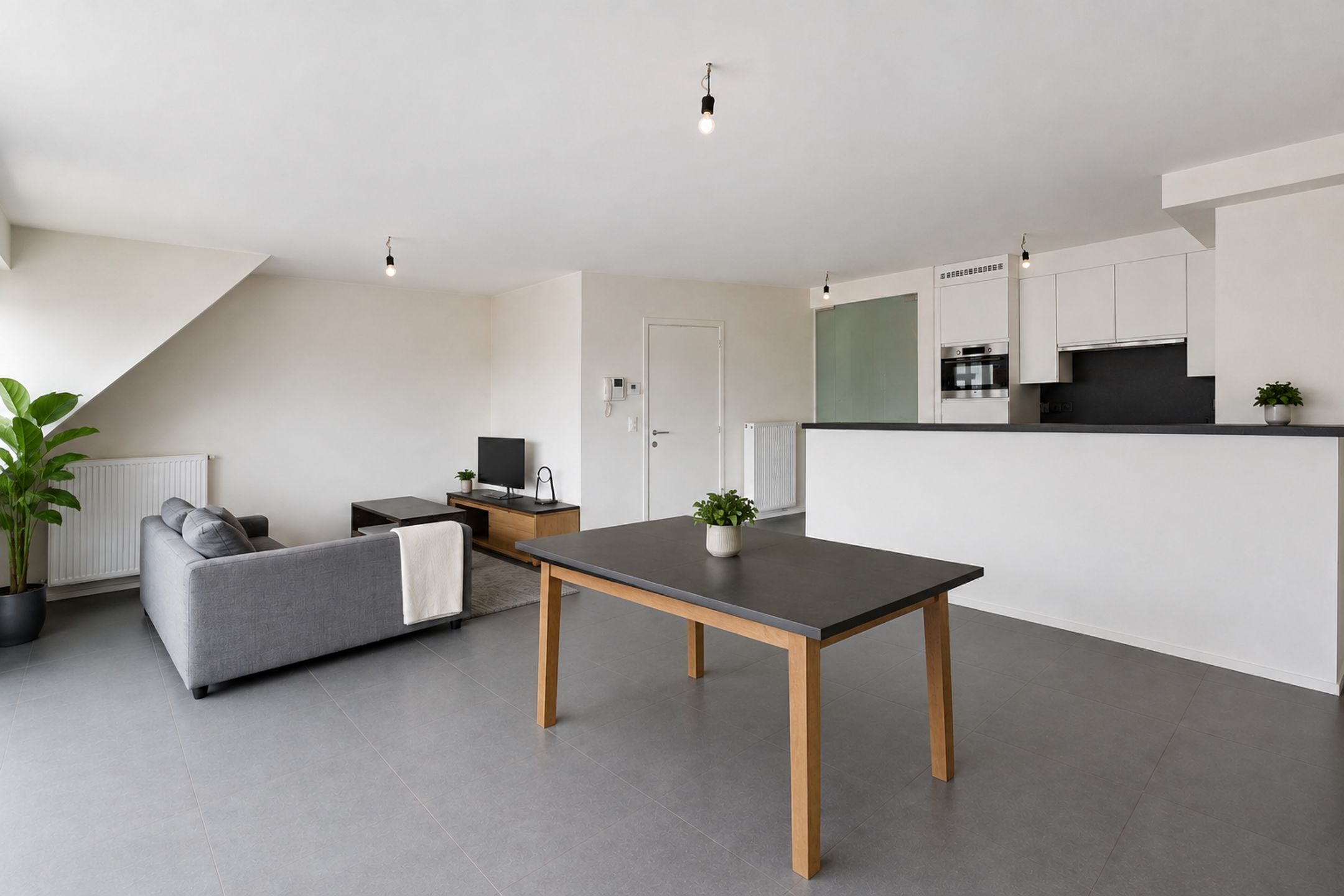 Duplex appartement in het hart van Torhout met 2 terassen! - foto 3