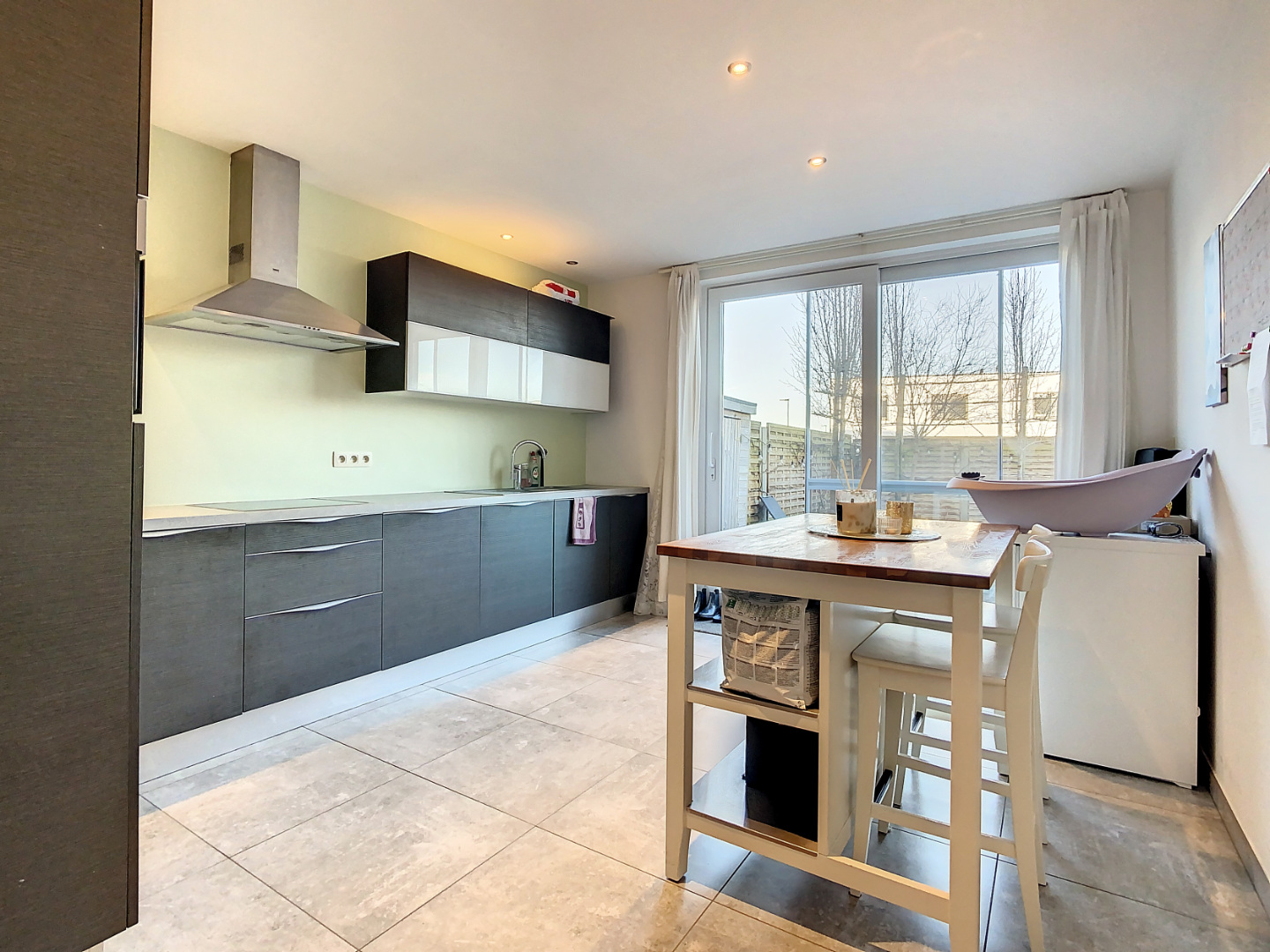 Te huur, knap gerenoveerde gesloten bebouwing in Nederename - photo 5