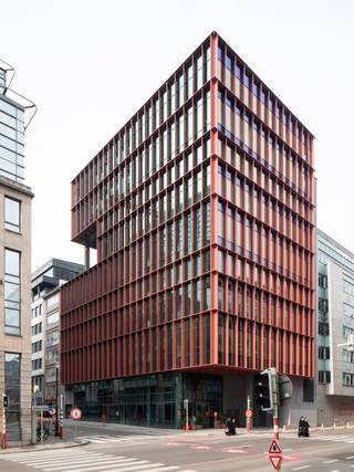 Ideaal gelegen in de Europese wijk en in de buurt van alle Europese instellingen, biedt SCIENCE 12 u een aangename sfeer en een...