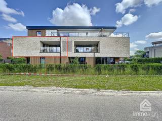 PLUSPUNTEN:+ appartement 1.1+ bruto oppervlakte: 121,80m²+ netto oppervlakte: 101,45m²+ terrasoppervlakte: 15,90m²+ voorzien van zonnepanelen+ 3...