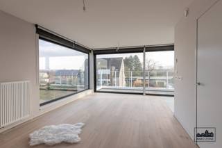 Deze nieuwbouw serviceflat is gelegen in het gezellige Wetteren Ten-Ede op wandelafstand van alle voorzieningen zoals winkels en openbaar...