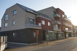 Dit verzorgd en instapklaar appartement bevindt zich op de eerste verdieping (met lift) van een goed onderhouden residentie aan de Solferinostraat...