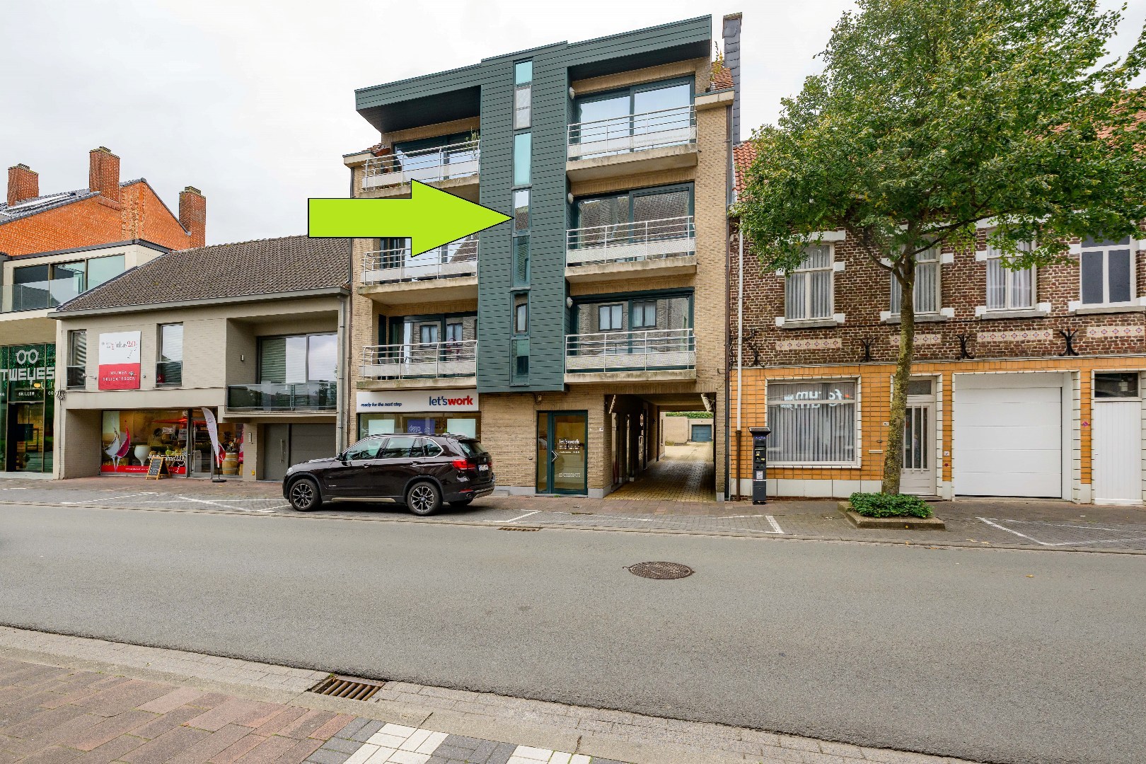 INSTAPKLAAR APPARTEMENT IN HET CENTRUM VAN AALTER MET GARAGE - foto 1
