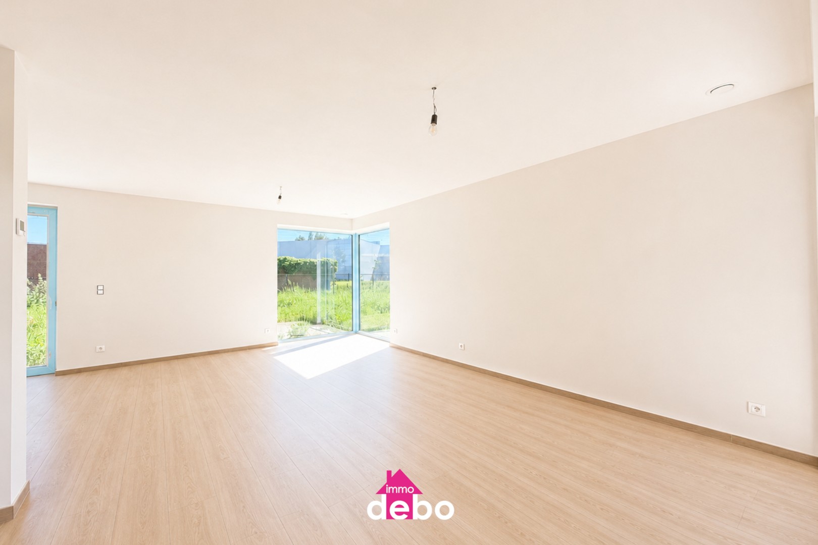 Instapklare nieuwbouwwoning met carport en lichtrijke leefruimte te Vichte - foto 5