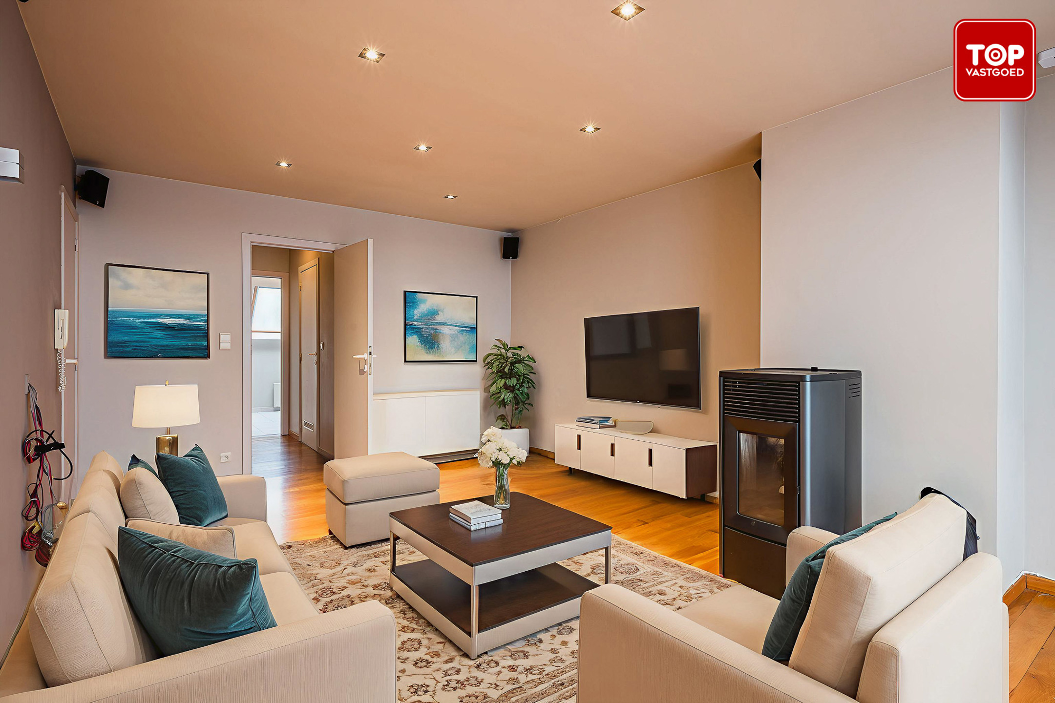 Instapklaar 2 slaapkamer appartement met garage in kleinschalig gebouw - foto 5