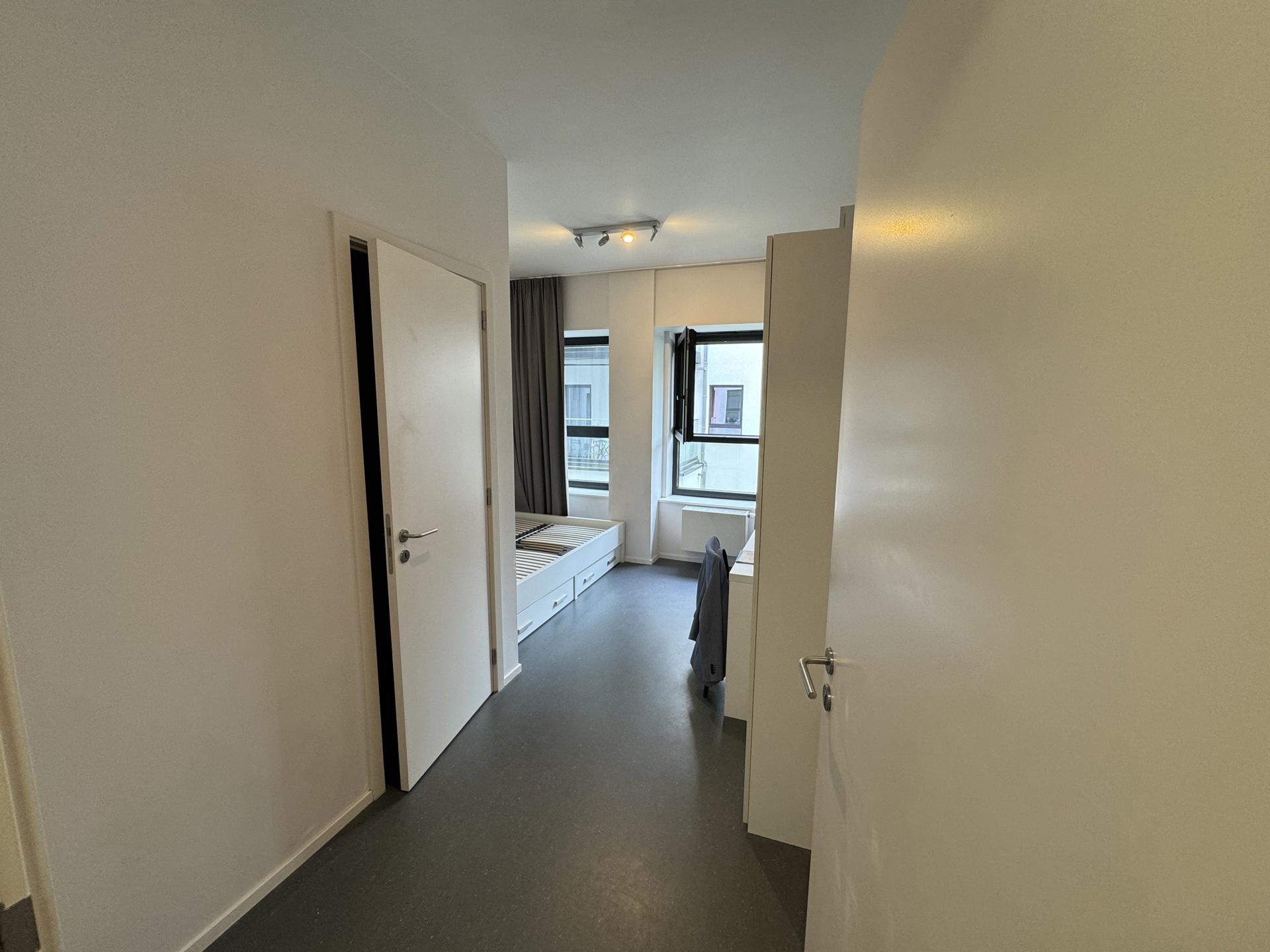 Investering – Studentenkamer - Europese wijk - foto 3