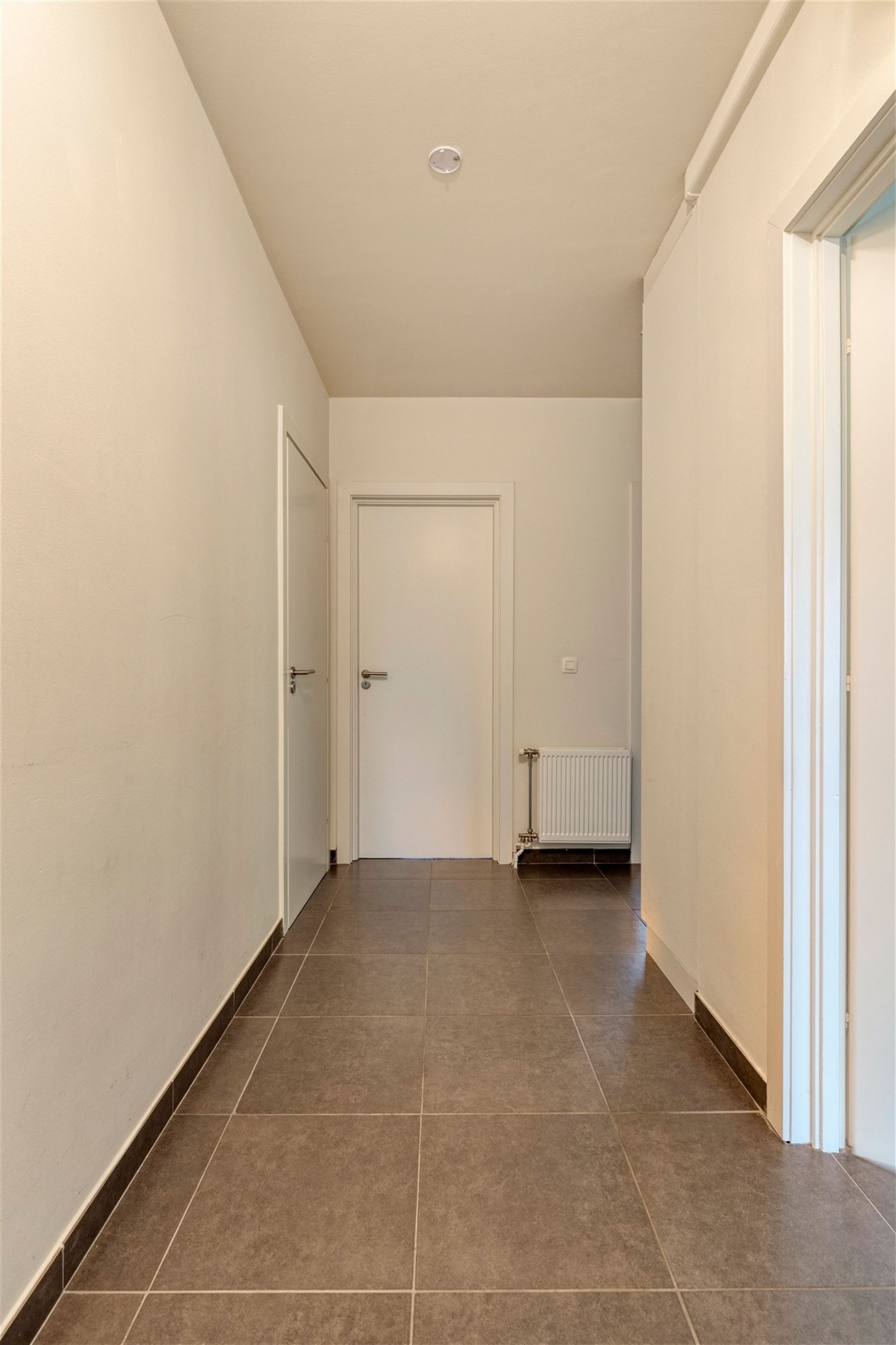 Instapklaar hoekapp met zuid terras en garagebox - foto 4