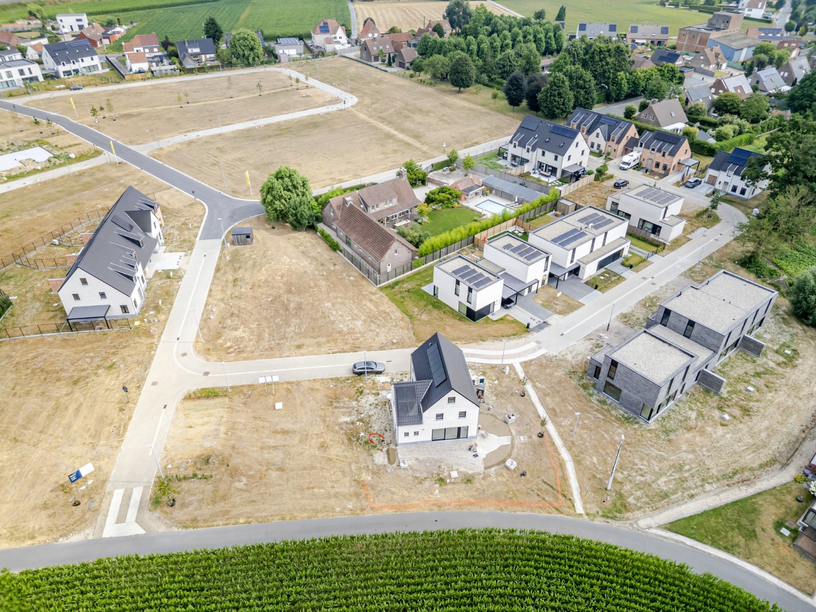 Moderne, gesloten woning in Deerlijk - foto 5