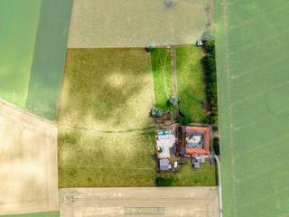 RUSTIEKE VIERKANTSHOEVE met authentieke charme OP NET GEEN 4 HECTARE IN HARTJE VLAAMSE ARDENNEN. Deze INDRUKWEKKENDE HOEVE te Maarkedal. Rondom...