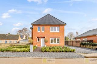 IDEALIS VASTGOED – Schitterend volledig vernieuwde woning met een heerlijke open leefruimte, luxe keuken, 3 ruime slaapkamers, twee badkamers én...