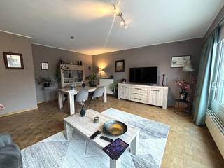 Un appartement à Hasselt avec beaucoup de lumière et un excellent emplacement ? Cet appartement lumineux de Hasselt allie confort de vie...
