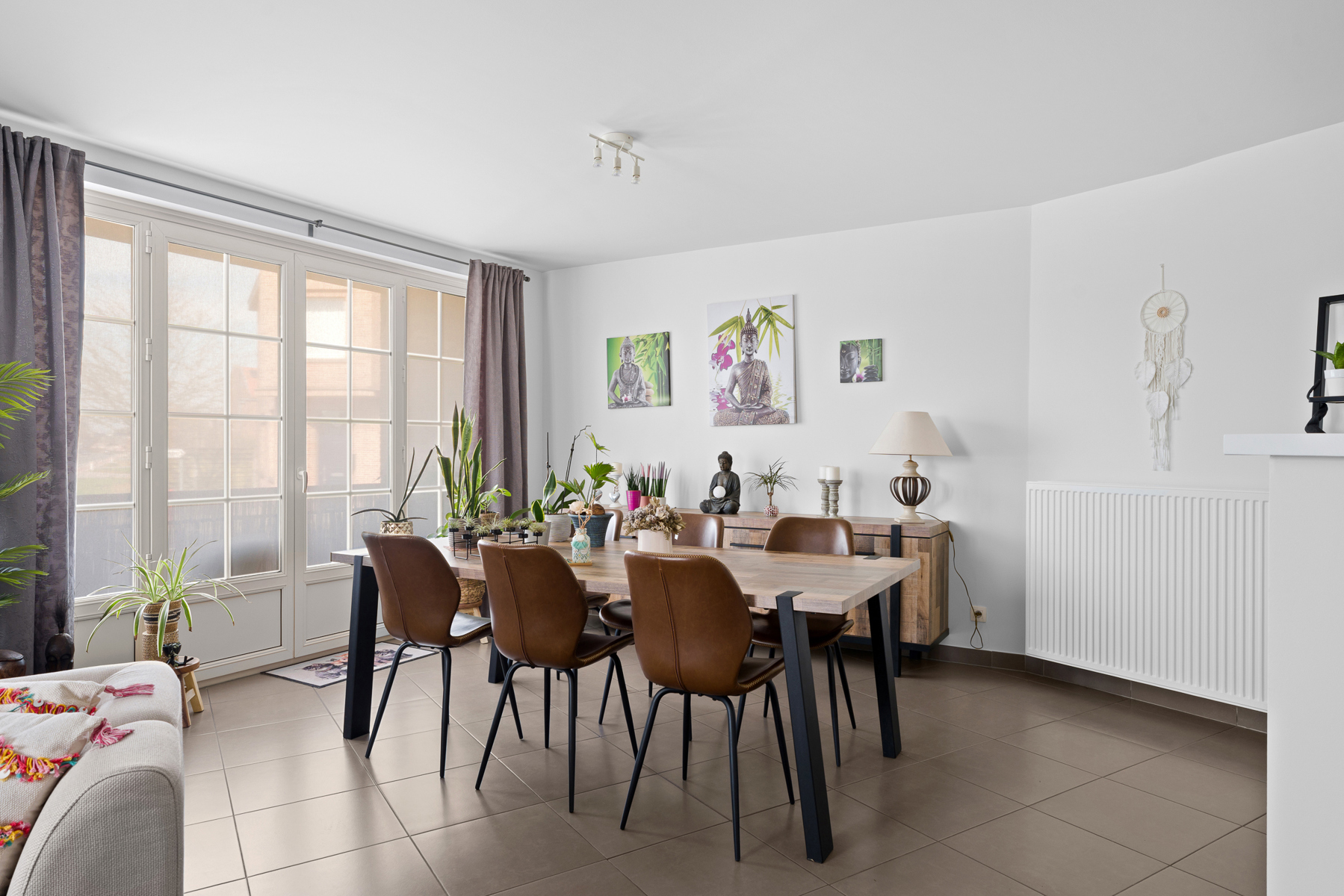 Lichtrijk en instapklaar wonen in hartje Wakken. - foto 3