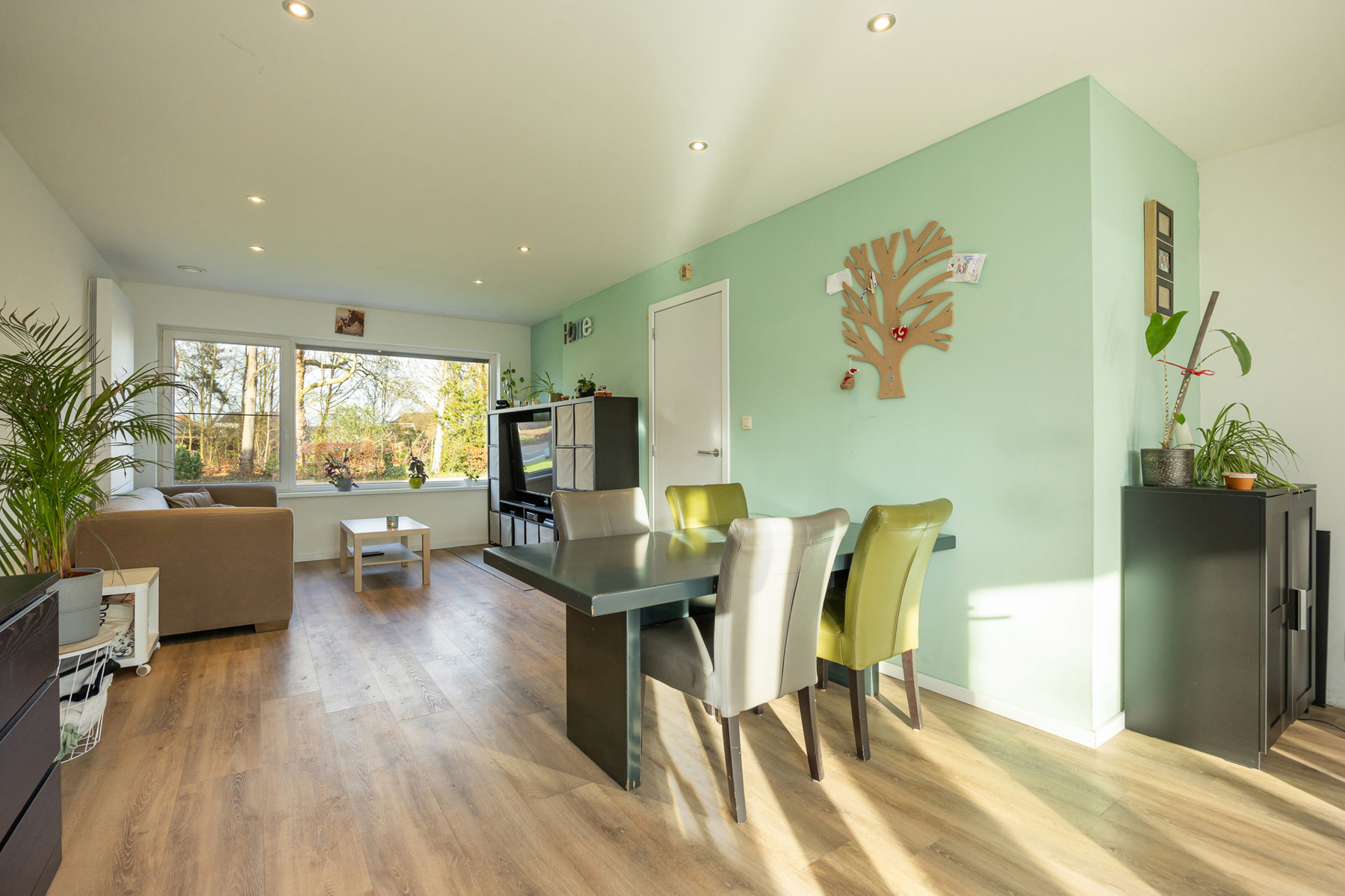 Energiezuinige halfopen bebouwing met 3 slaapkamers op een perceel van 475m². - foto 5