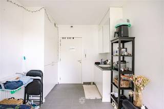 <p><span>GHENT CENTRUM - Ready to move in student room on prime location</span></p><p><span> </span></p><p><span> </span></p><p><span>This interesting investment opportunity is located on the ground floor of Residence Housing4Students in Vlasgaardstraat.</span></p><p><span>The trendy room is equipped with fitted wardrobes, bed, desk, washbasin and small kitchenette. Furthermore, the plumbing, kitchen and a relaxation area are shared by floor. </span></p><p><span> </span></p><p><span> </span></p><p><span>Some assets in a nutshell: </span></p><ul><li><span>Central location</span></li><li><span>Completely ready to move in</span></li><li><span>Equipped with customization</span></li><li><span>Energy efficient</span></li><li><span>Easy to rent out with good returns</span></li><li><span>Shared park garden</span></li><li><span>Bicycle storage</span></li></ul><p><span> </span></p><p><span> </span></p><p><span>Distance to campus: </span></p><ul><li><span>KU Leuven - Campus Rabot: 1.0 km</span></li><li><span>UGent - Campus Coupure: 1.1 km</span></li><li><span>UGent - Campus Henri Dunant: 1 km</span></li><li><span>KASK & Conservatory: 1.8 km</span></li><li><span>HOGENT - Campus Mercator: 2.1 km</span></li><li><span>Arteveldehogeschool - Campus Kattenberg: 2.7 km</span></li></ul><p><span> </span></p><p><span> </span></p><p><span> </span></p><p><span>Important: </span></p><p><span>Target price: 159,000 EUR</span></p><p><span> </span></p><p><span>Interested? Contact Axel Lenaerts real estate agents for more info or a site visit at 09 245 24 24 or <span>Laurens@axellenaerts.be</span></span><span> </span></p>