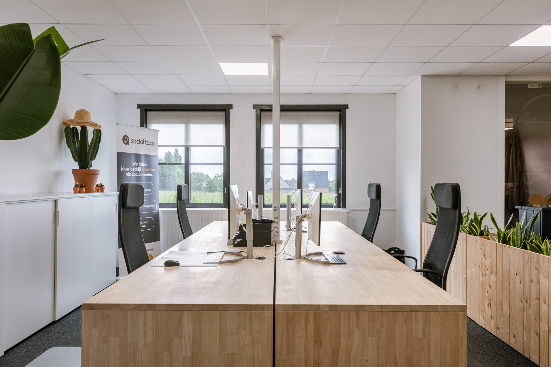 Multi-functioneel kantoor te koop met veel parking!  - foto 5