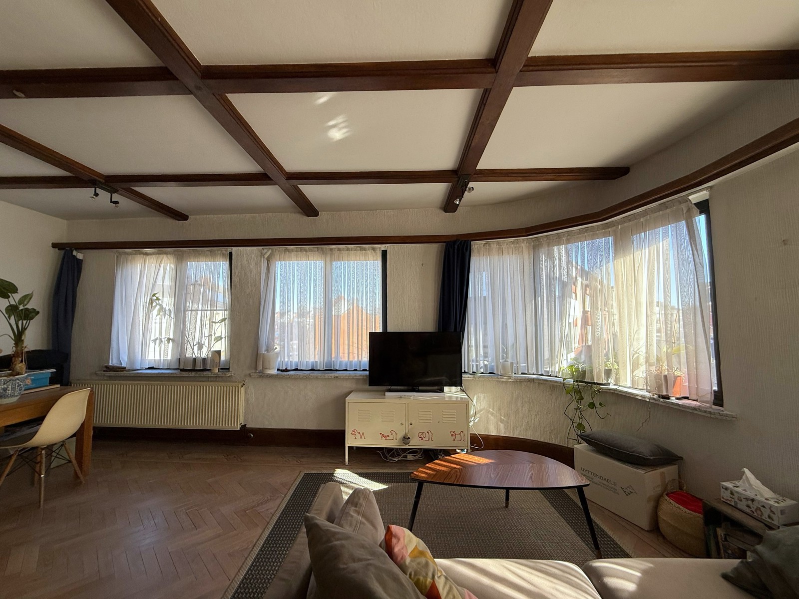 Ruim appartement met twee slaapkamers. - foto 2