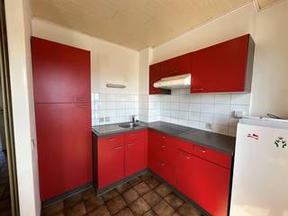 Gezellig appartement met 1 slaapkamer, terras en kelderberging. ALGEMEEN:- appartement gelegen op de tweede verdieping (geen lift aanwezig).-...