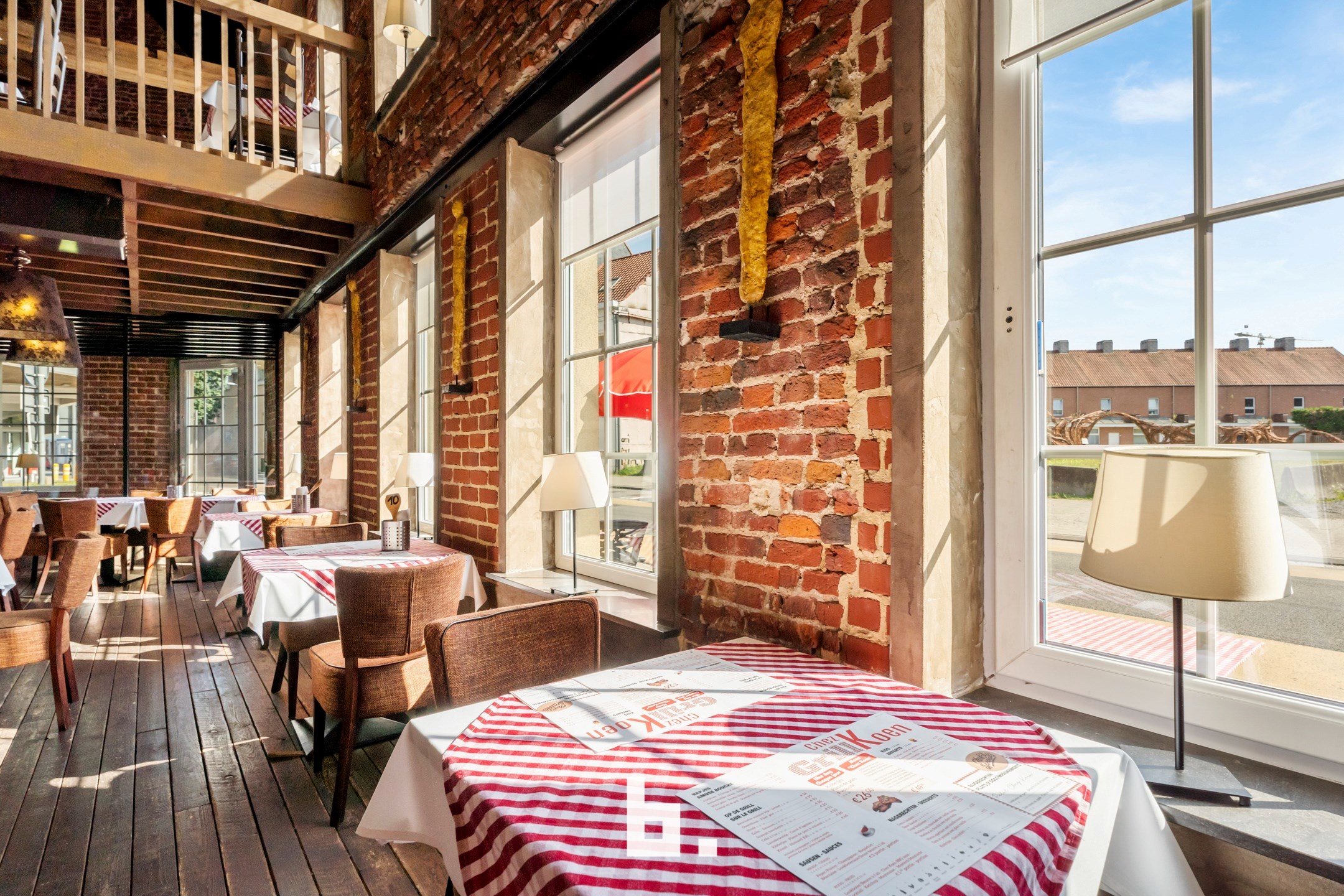 Instapklare horecazaak, een gevestigde waarde in centrum Kortrijk - foto 3