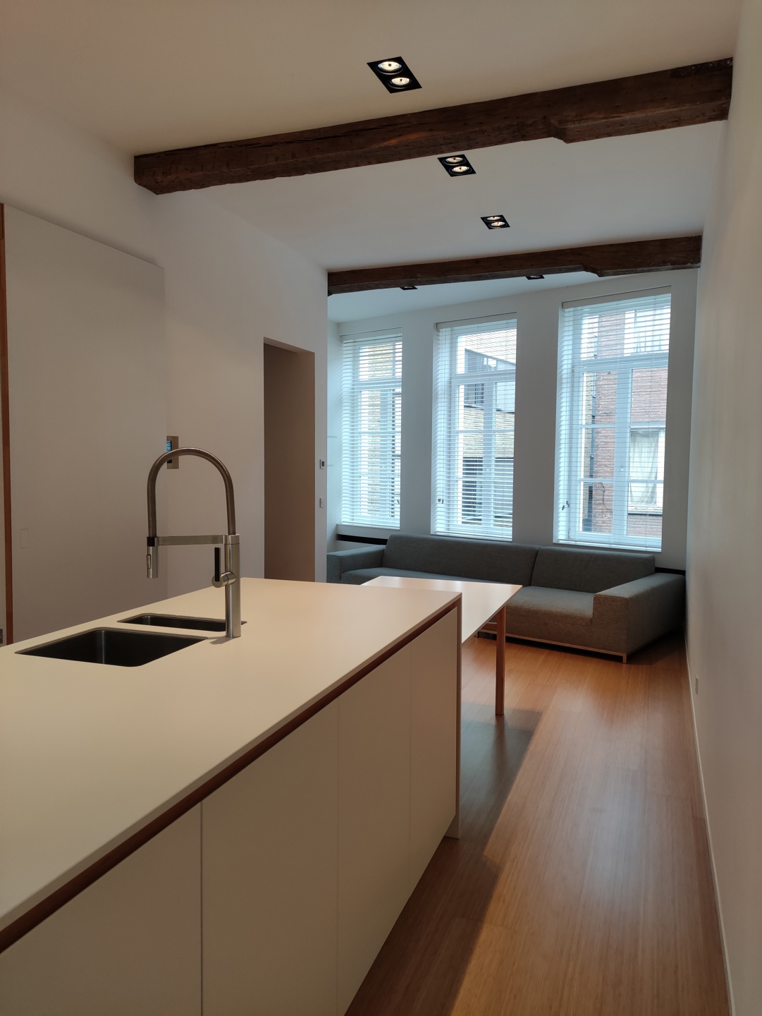 Knap gerenoveerde woning eventueel met handelsglvl/kantoor - foto 4