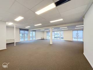 OPGELET: om dit pand te huren of bezichtigen vragen wij steeds eerst een virtueel bezoek te brengen aan het pand. Ga hiervoor naar www.rosseel.be...