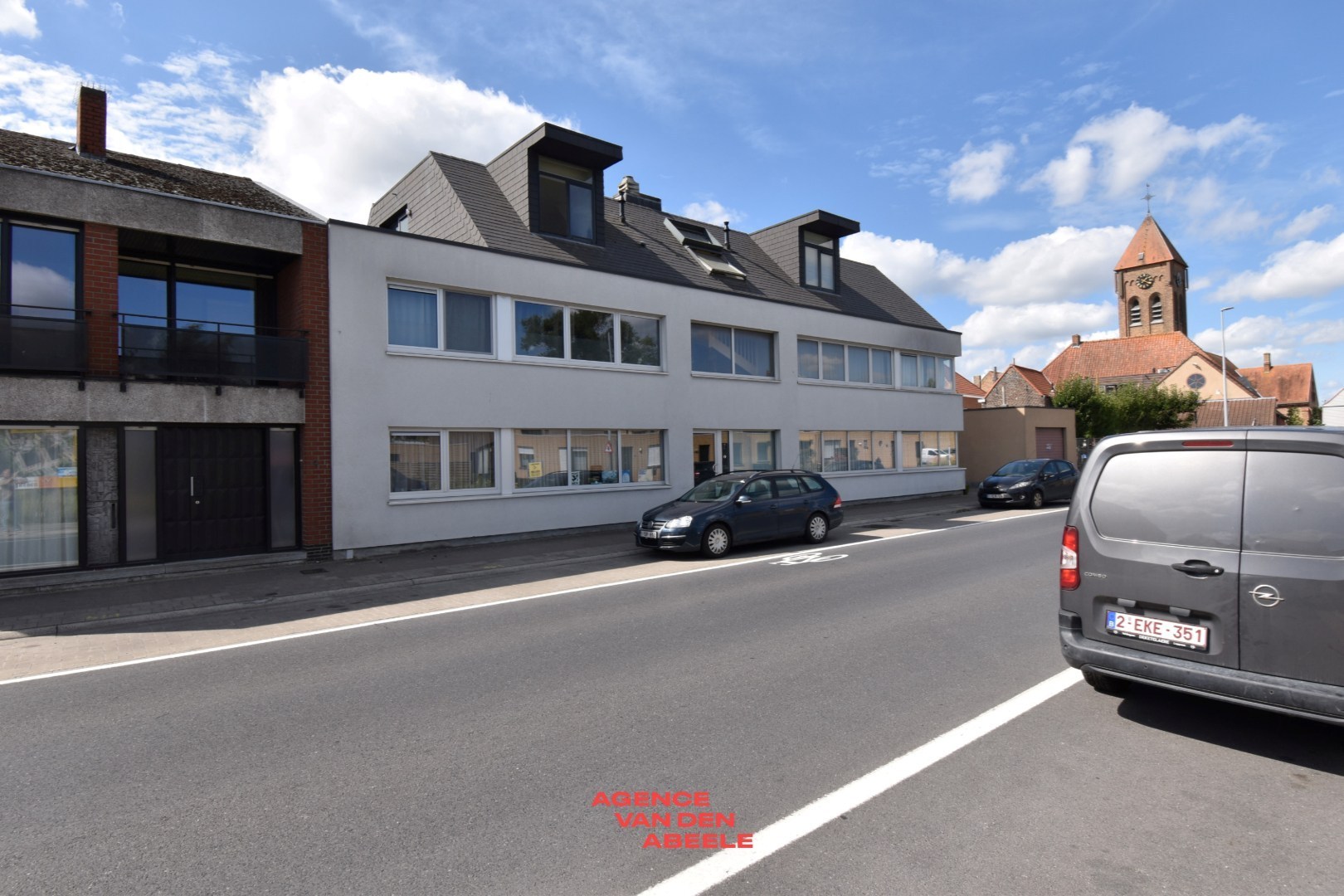 Appartement à vendre à Oostkamp avec 11 chambres - photo 1